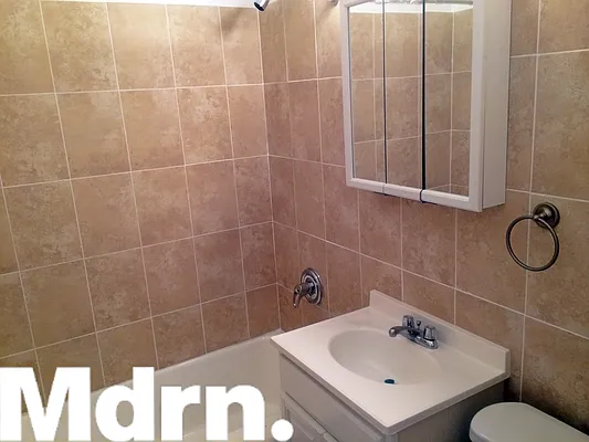 Rented by Mdrn Residential | media 1