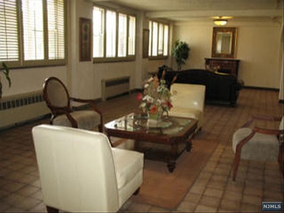 3rd image of 1450 Palisade Ave APT 5E
