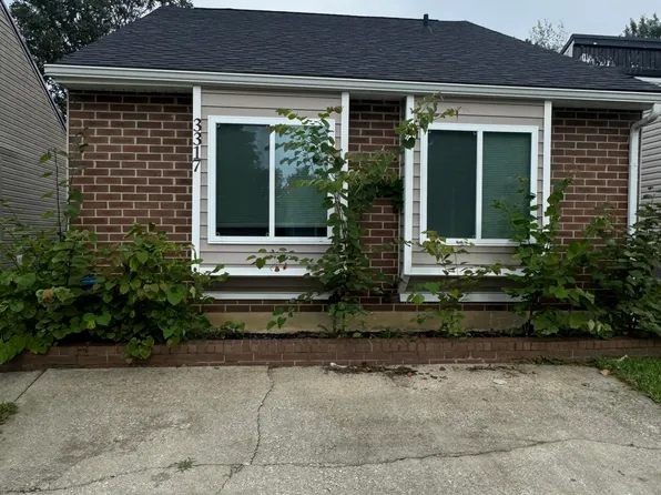 3317 Fox Trace Rd, Lexington, KY 40515