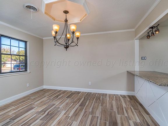 5th image of 1512 N Dwight St