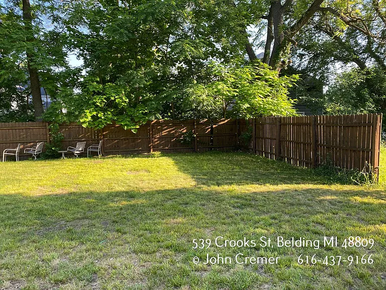 539 Crooks St — Photo 21