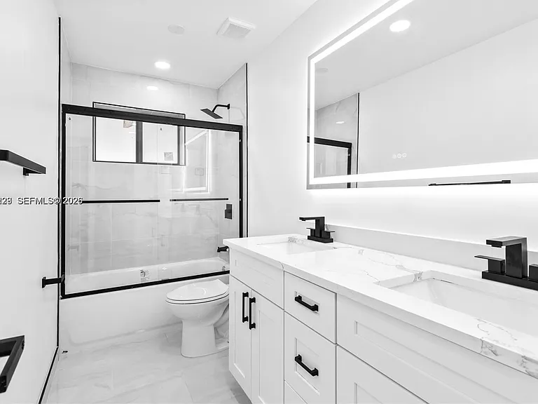 14171 SW 37th Ct — Photo 15