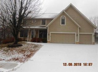 8214 NW 81st Pl, Kansas City, MO 64152