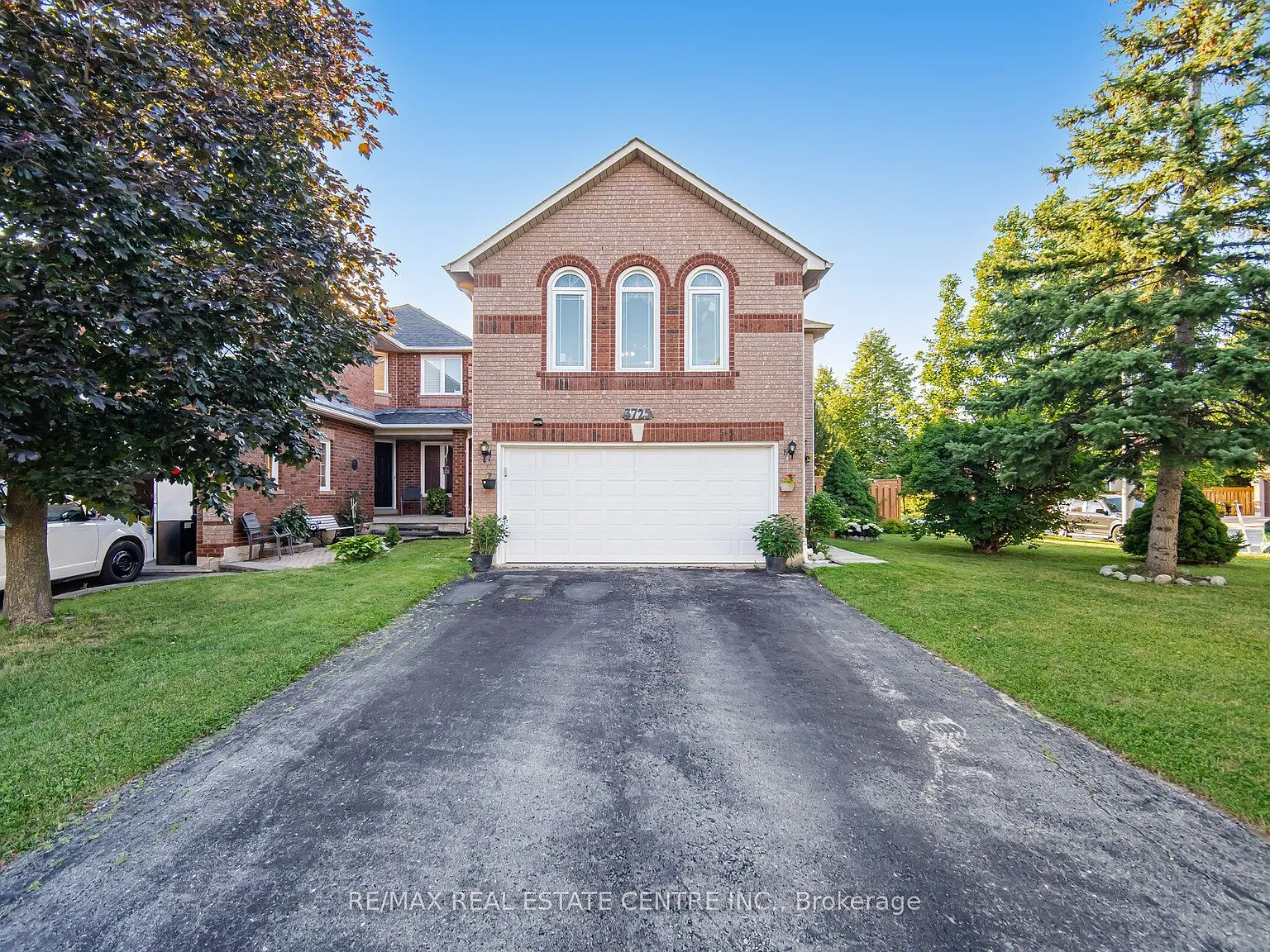 4 bed, $4,500 — Photo 2