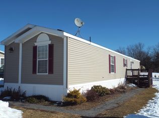 6 Anita St, Sabattus, ME 04280
