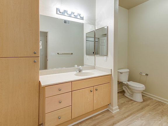 5th image of 2601 Hilltop Dr #10936