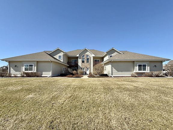 2nd image of 434 Betzer ROAD #B