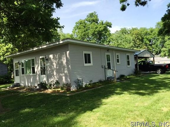 2nd image of 2219 S 1st St