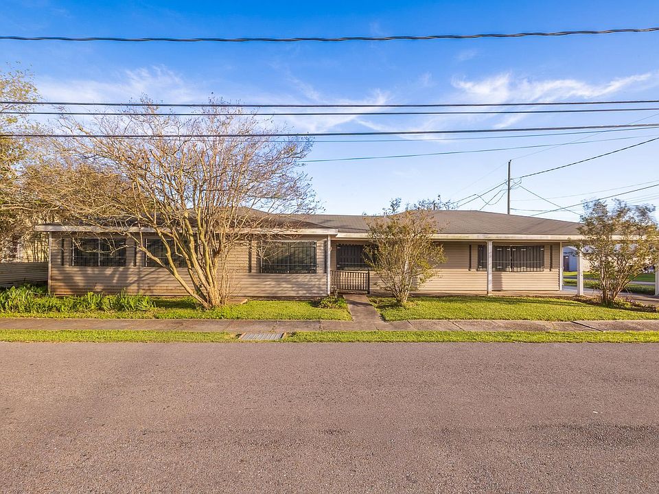 1st image of 151 Barrilleaux St