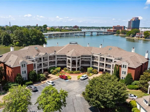 30 Brough Ln APT 308, Hampton, VA 23669