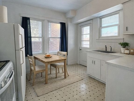 3rd image of 4103 McWhinney St Floor 1
