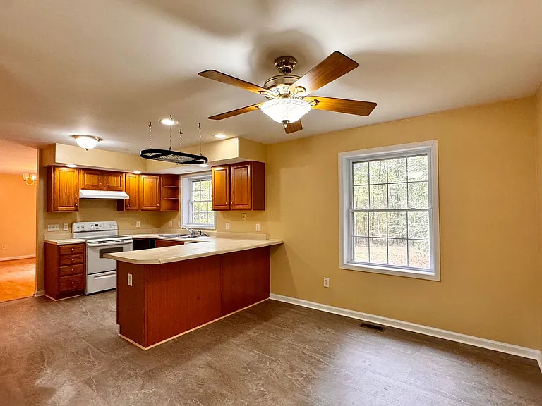 3126 Martin Kings Rd — Photo 15