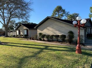 2180 County Road 172, Alvin, TX 77511