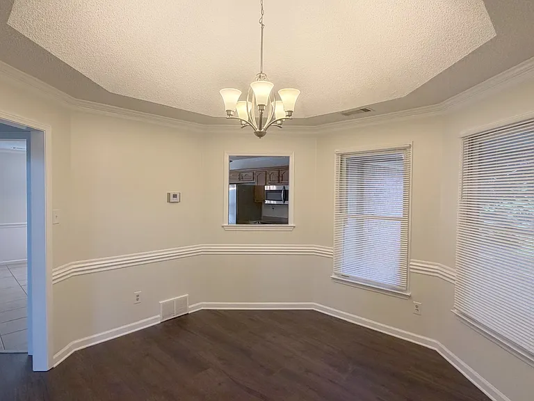 7472 Hedgington Dr — Photo 6