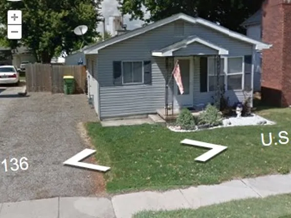 106 E Cleveland Ave, Heyworth, IL 61745