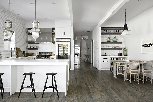 Sold by Compass | media 3