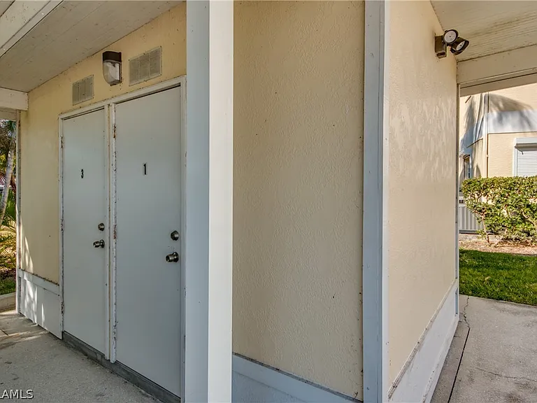 4108 SE 18th Ave #101 — Photo 15