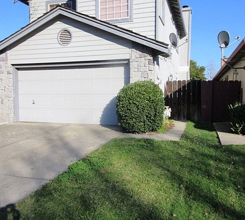 4th image of 8934 Double Dove Ln