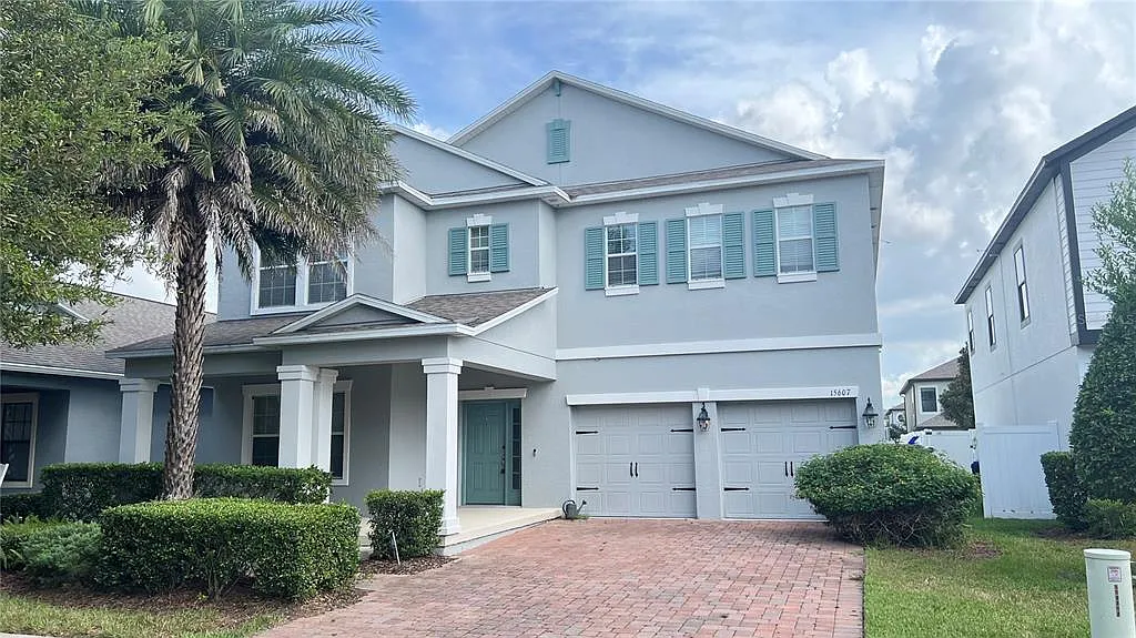 4 bed, 2.5 bath, 2727 sqft, $3,295 — Photo 1
