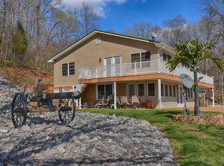 985 Orman Dr, Eddyville, KY 42038
