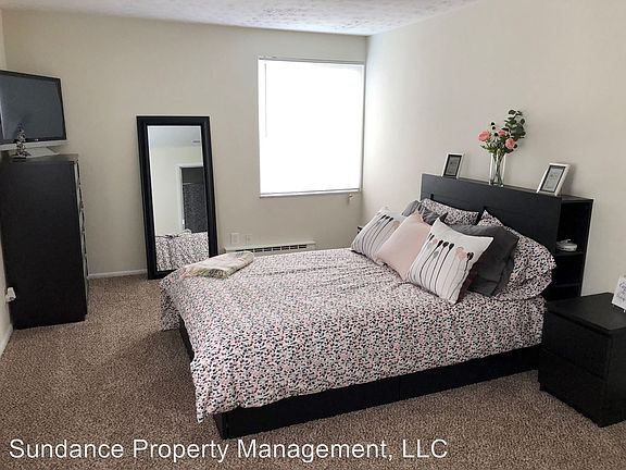 5th image of 1308 Camp Hill Way APT 7