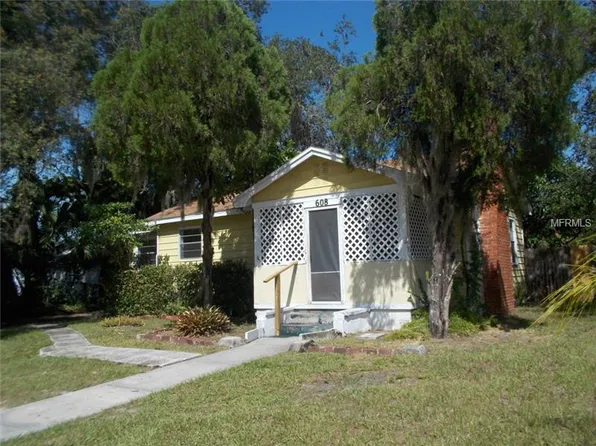 608 Minnesota Dr, Clearwater, FL 33755