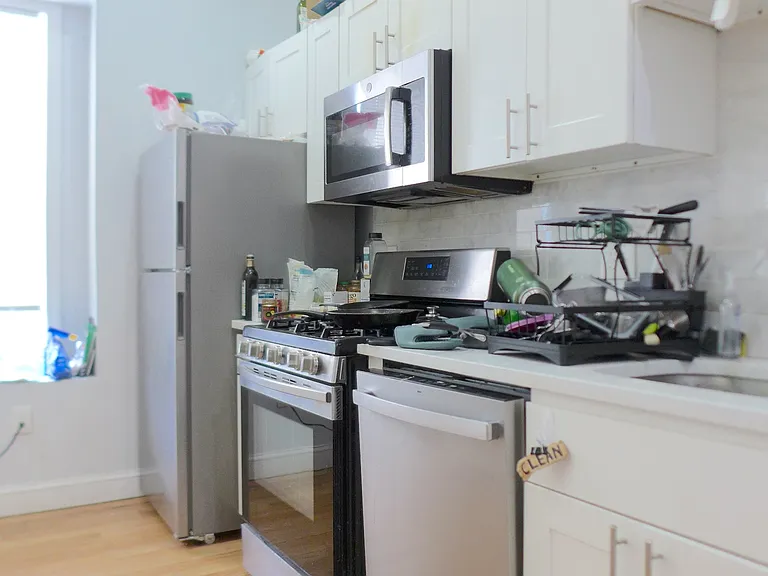 85 Cedar St — Photo 12