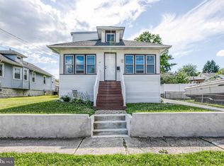 14 S Boulevard Ave, Maple Shade, NJ 08052