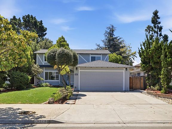 2nd image of 3970 Acapulco Dr