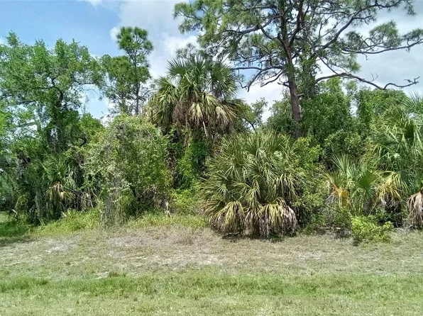 6004 Twig Court, Port Labelle, FL 33935