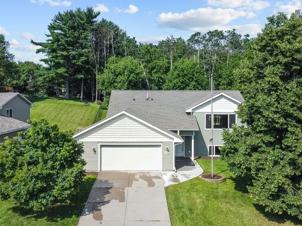 4326 Hadley Ave N, Oakdale, MN 55128