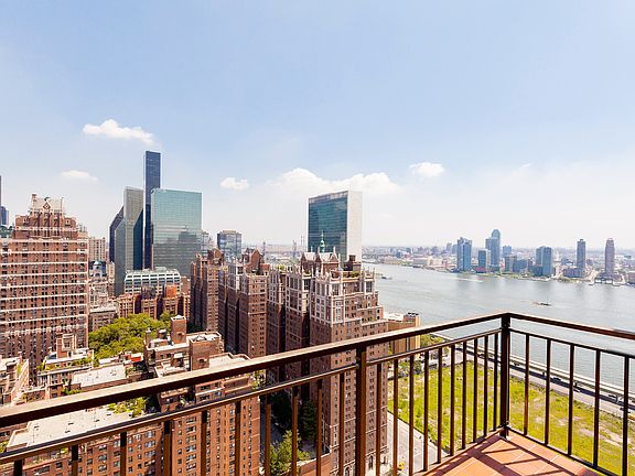 5th image of 330 E 39th St APT 28G
