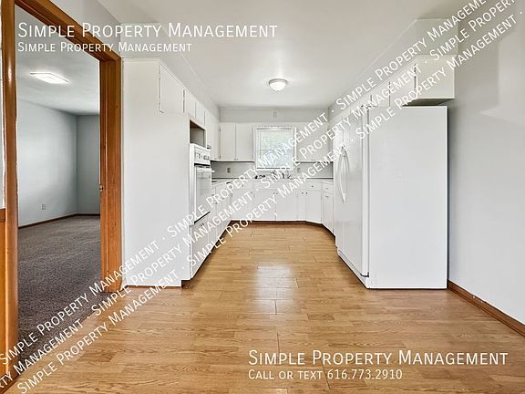 4th image of 9510 48th Ave