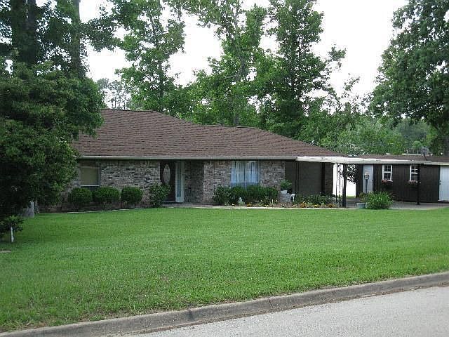 1st image of 655 E Lake Dr