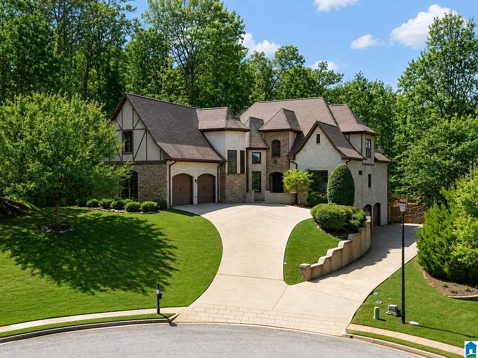 1st image of 420 Tuscany Cir