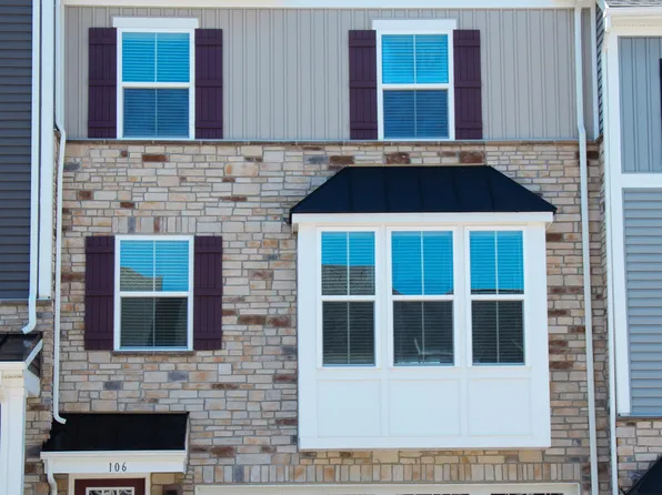 106 Moyer Hill Dr, Cranberry Township, PA 16066