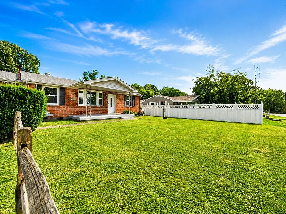 1st image of 111 Hiller Dr