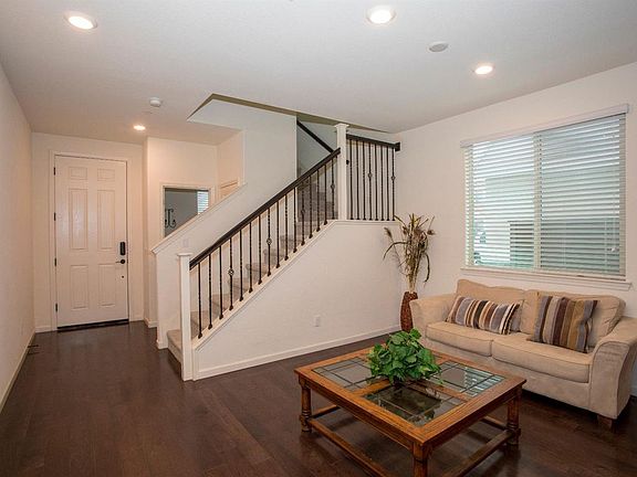 5th image of 9354 Bear Grass Cir