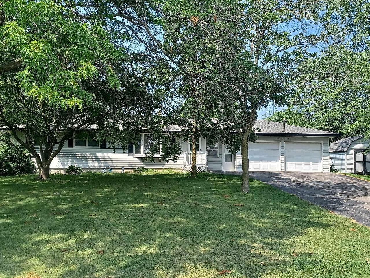 19026 52nd ROAD, Union Grove, WI 53182 Zillow