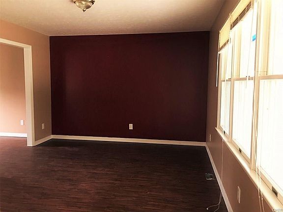 2699  Tennessee Drive Xenia OH 45385