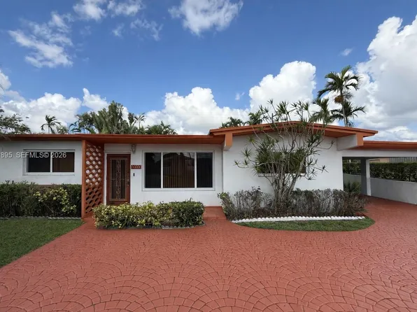 5660 W 13th Ct, Hialeah, FL 33012