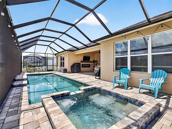 4th image of 6946 Talamore Dr