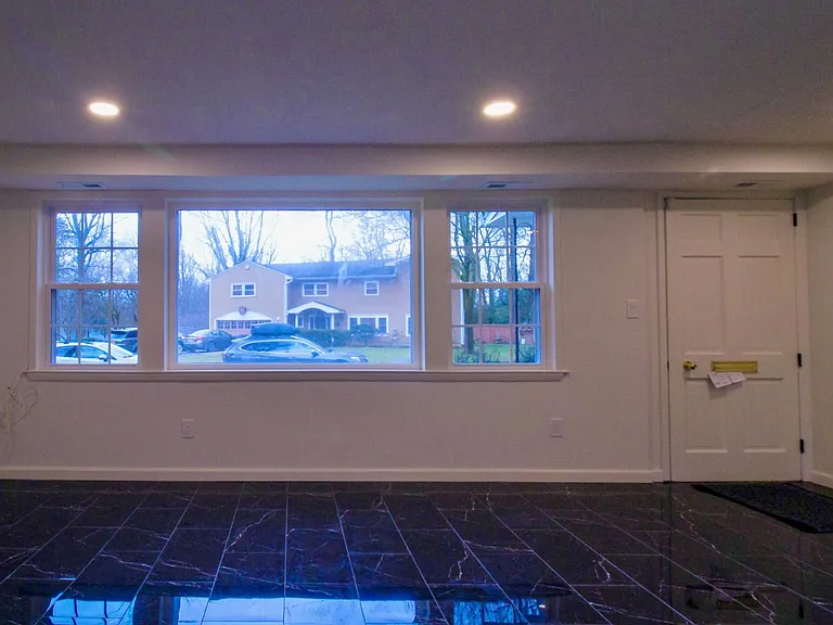 4 Susan Ct — Photo 10