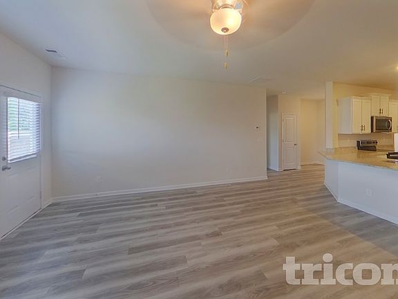 2nd image of 1004 Claas Way