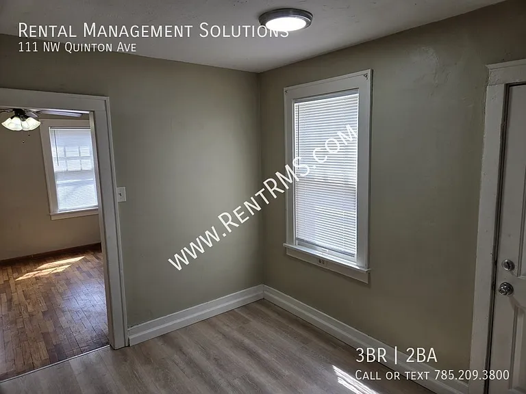 111 NW Quinton Ave — Photo 9