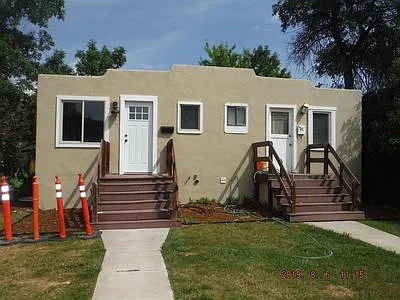 815 W Babcock St
