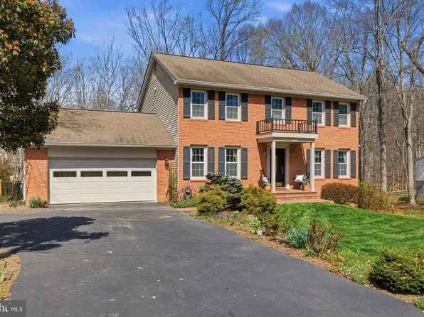 5370 Cleburne Ln, Woodbridge, VA 22192