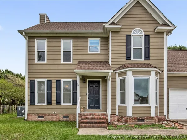 1183 Helmsley Dr, Fayetteville, NC 28314
