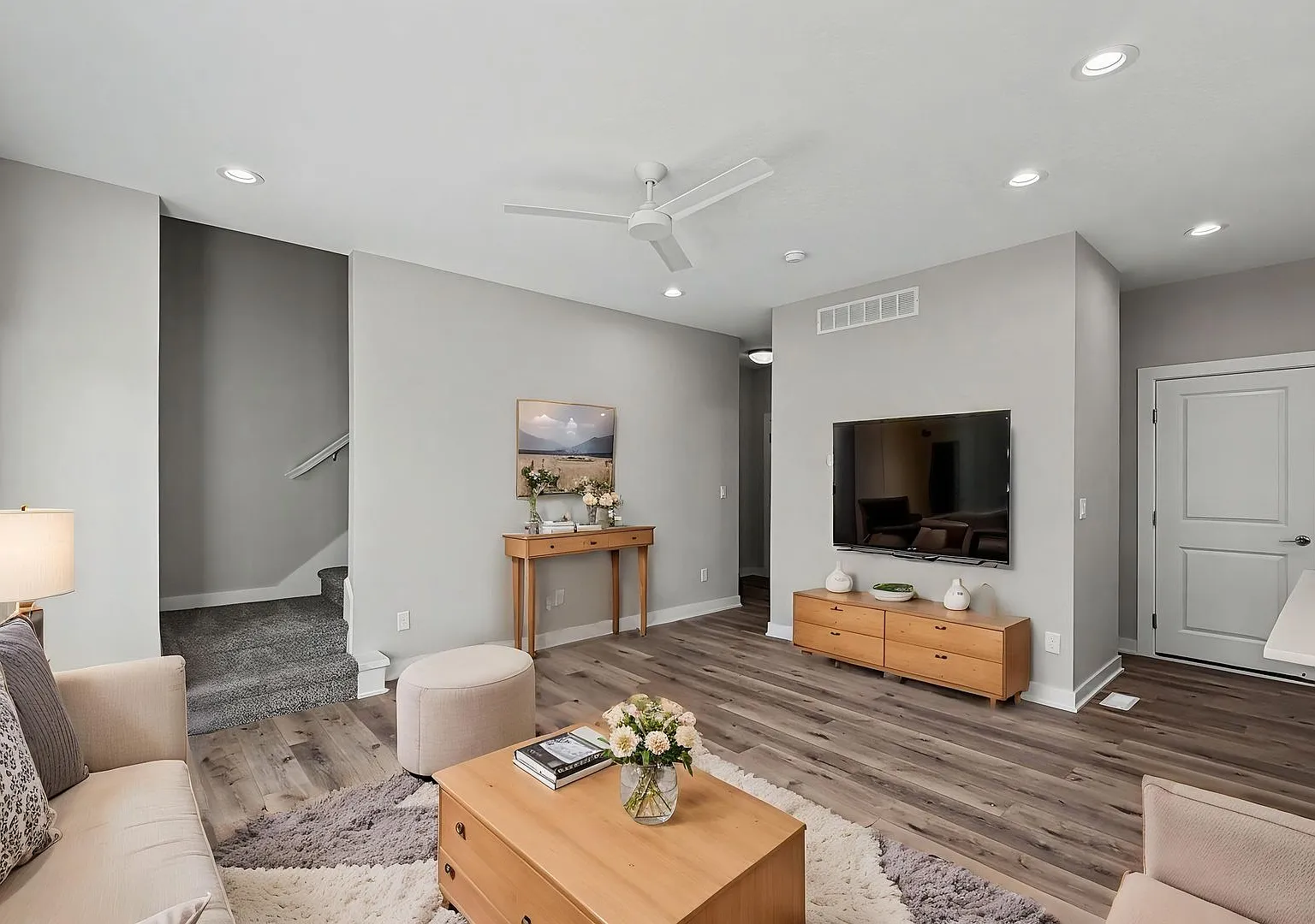 Luxury Newly Built Townhomes w/ Two Car Garage! — Photo 4