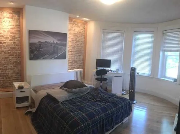 (undisclosed Address), Roxbury Crossing, MA 02120